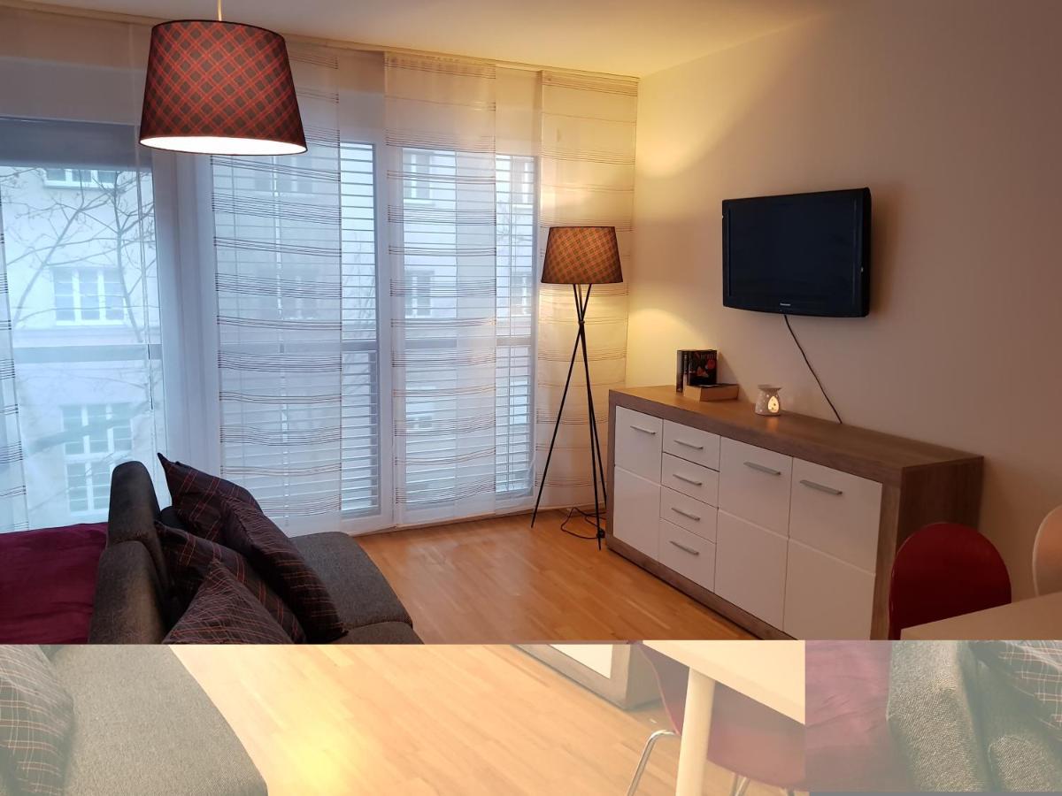 Bullsliving Kaisermuehlen Apartment Erni Next To Uno City Βιέννη Εξωτερικό φωτογραφία